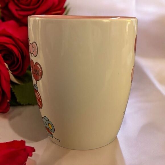 Sanrio Hello Kitty Heart Balloons Ceramic Latte Mug | Holds 20 oz - Picture 2 of 5